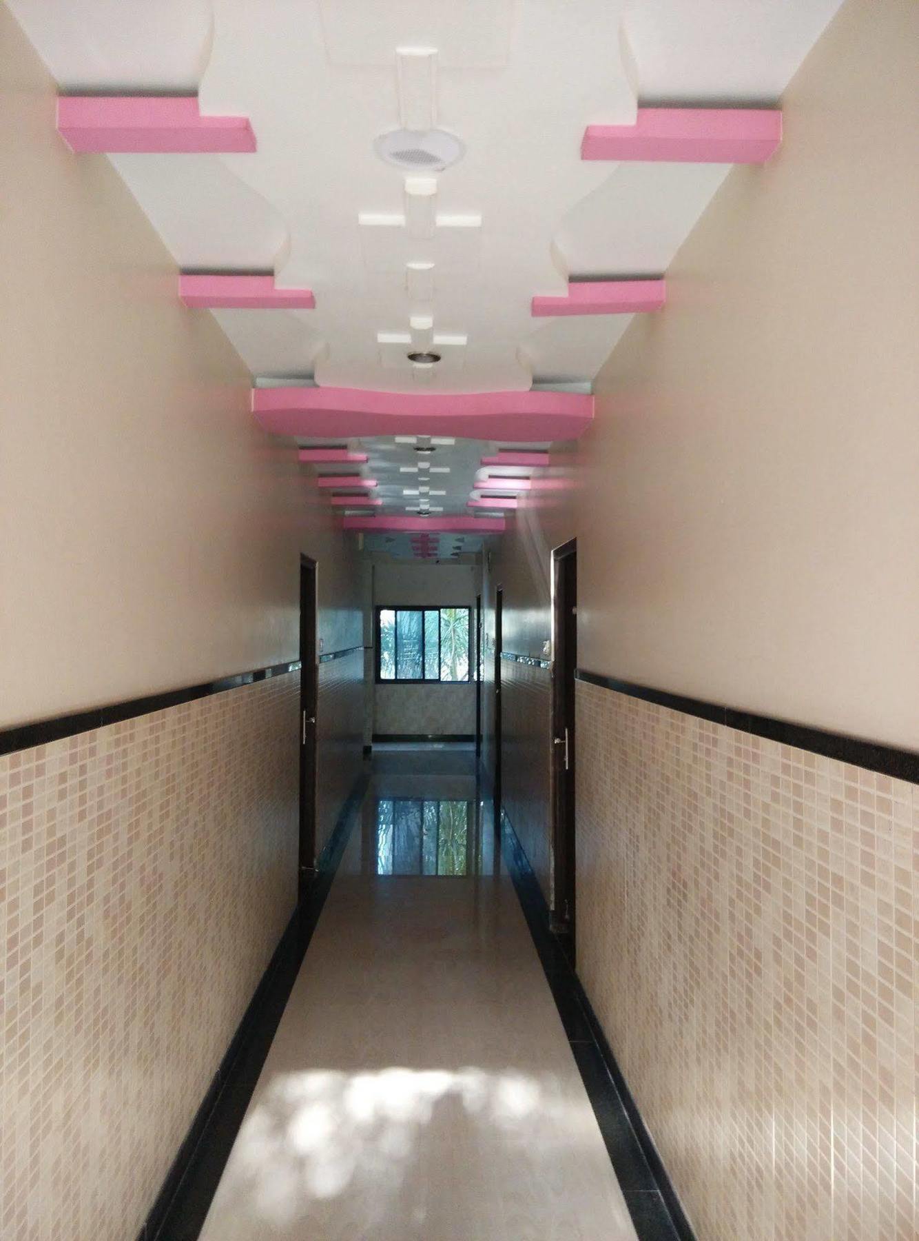 Hotel Delta Executive Ширди Экстерьер фото