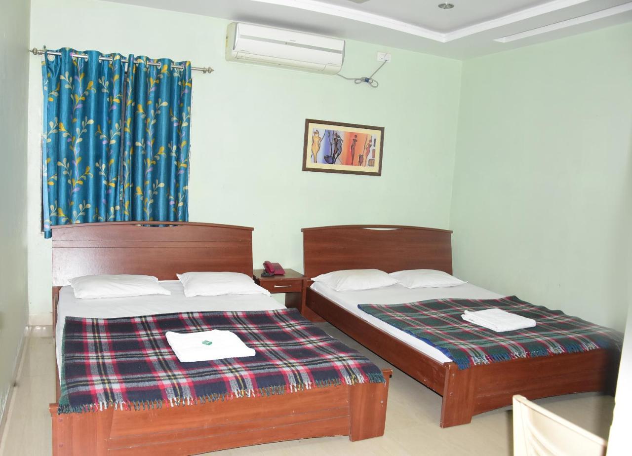 Hotel Delta Executive Ширди Экстерьер фото