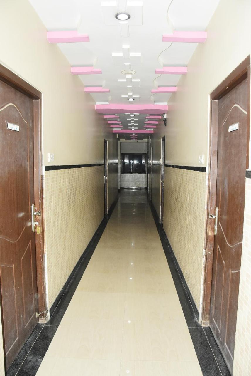 Hotel Delta Executive Ширди Экстерьер фото